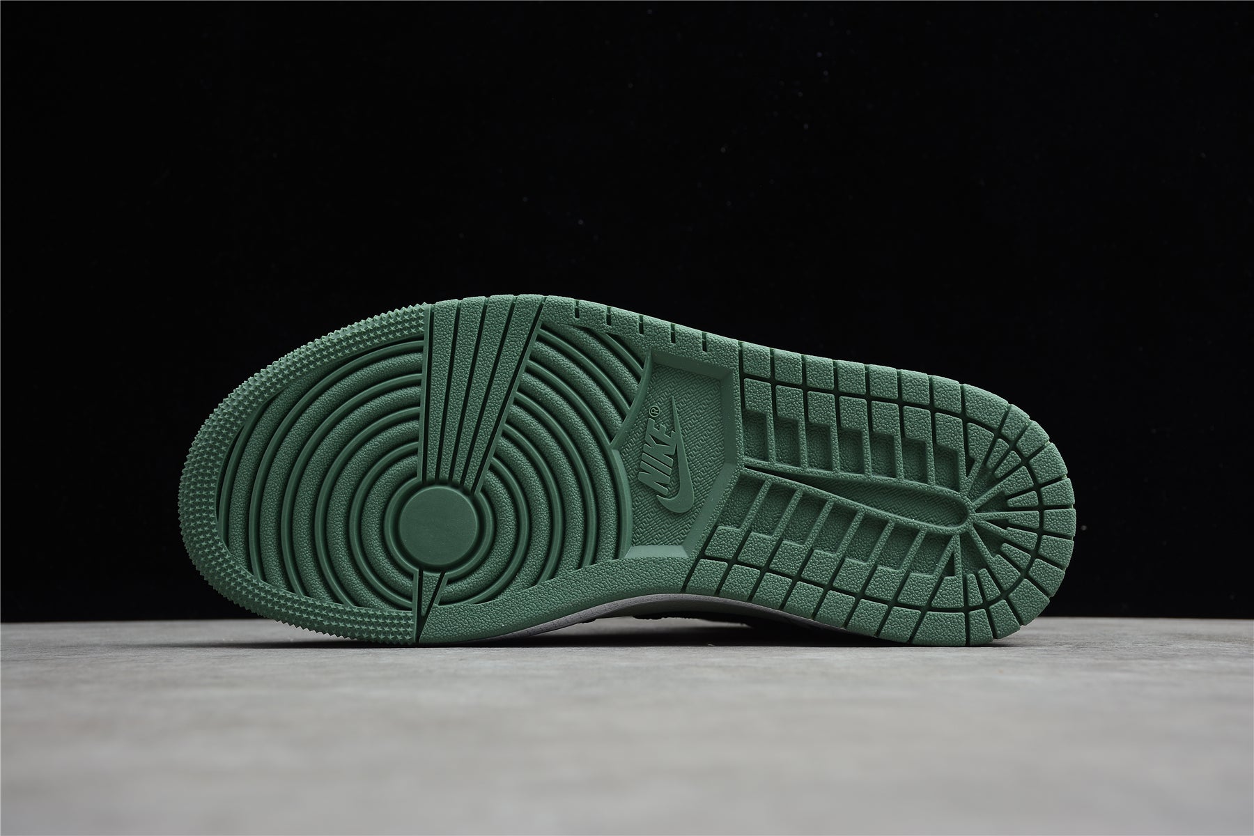 Air Jordan 1 Mid SE "Dutch Green" - Best Reps Website 2025