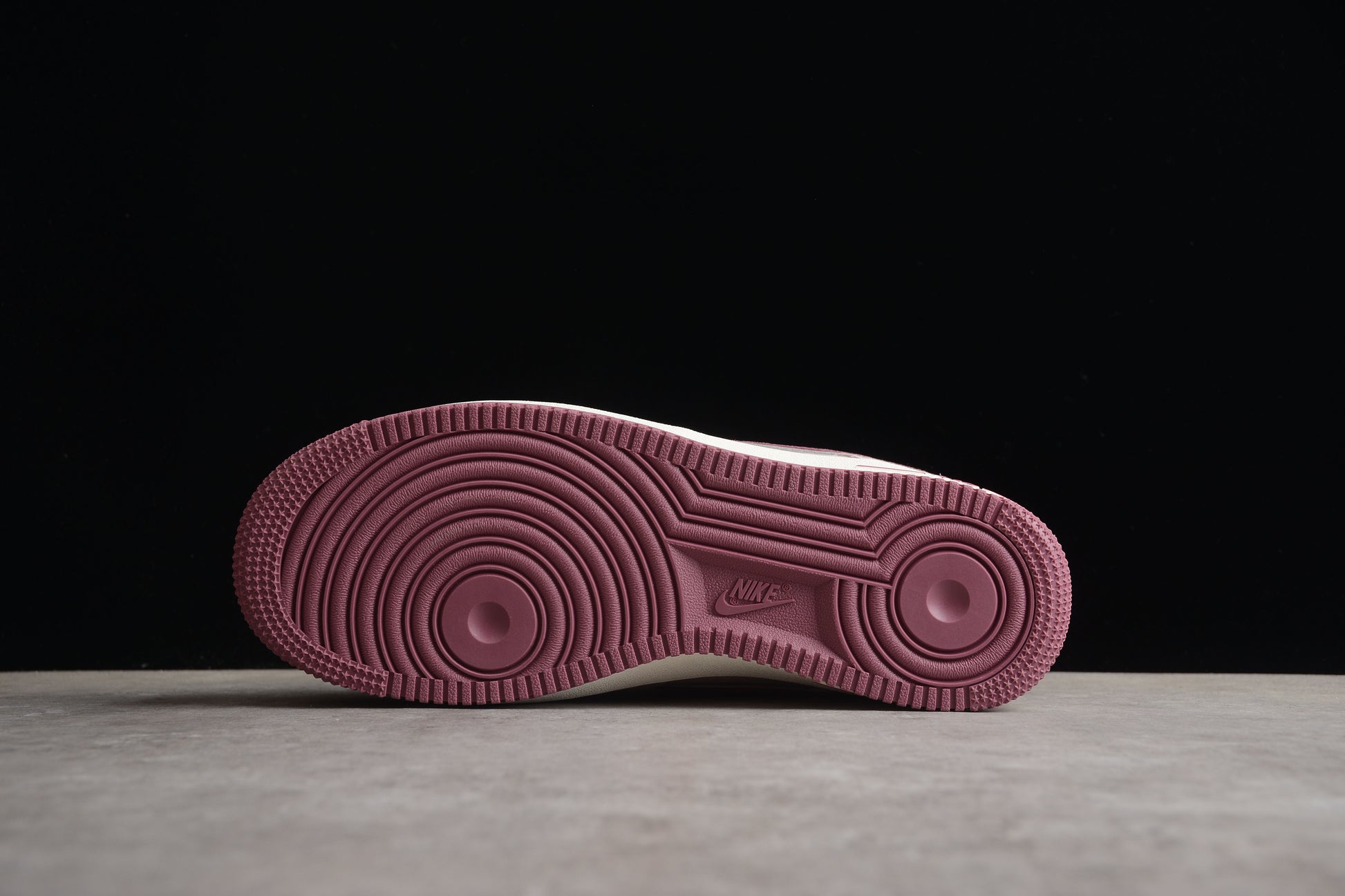 Nike Air Force 1 x Otomo Katsuhiro