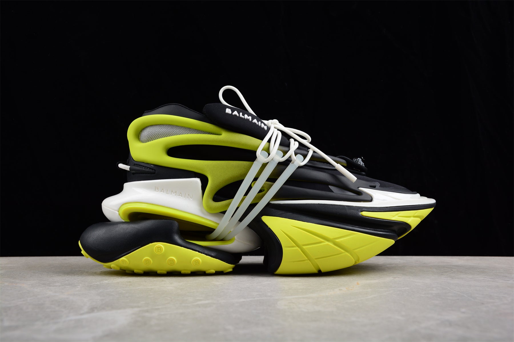 Balmain Unicorn Low-Top Sneakers in Black/Yellow – Neoprene &amp; Leather - Best Reps Website 2025