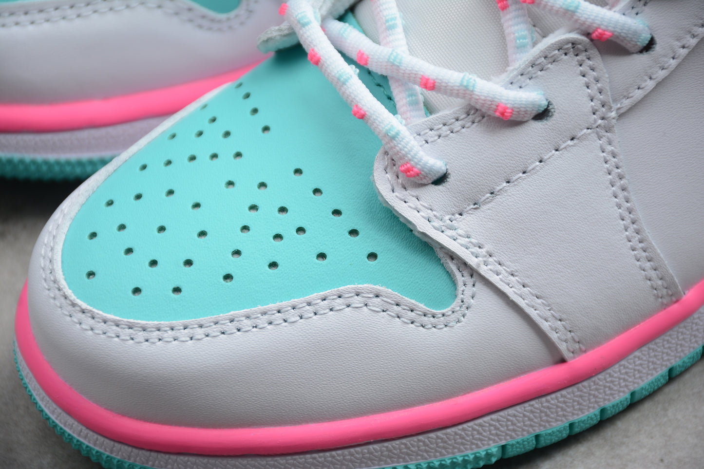 Air Jordan 1 Mid GS "Digital Pink" - Best Reps Website 2025