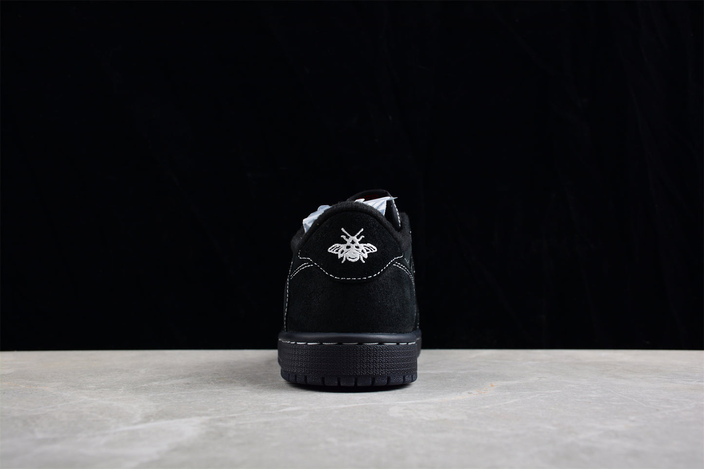 Jordan 1 Retro Low OG SP x Travis Scott "Black Phantom"