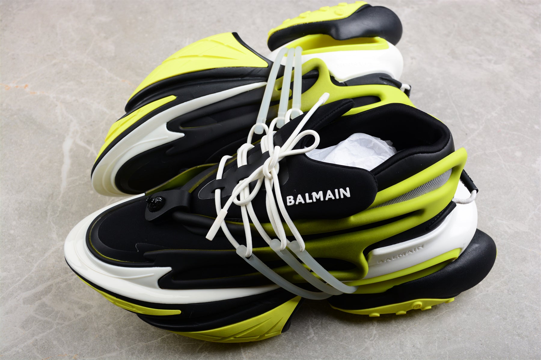 Balmain Unicorn Low-Top Sneakers in Black/Yellow – Neoprene &amp; Leather - Best Reps Website 2025