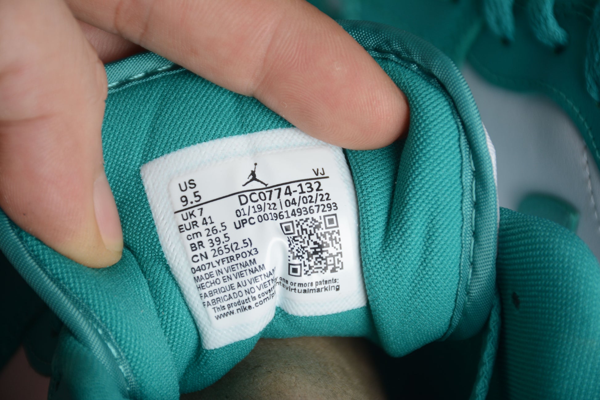 Nike Air Jordan 1 Low "New Emerald" WMNS