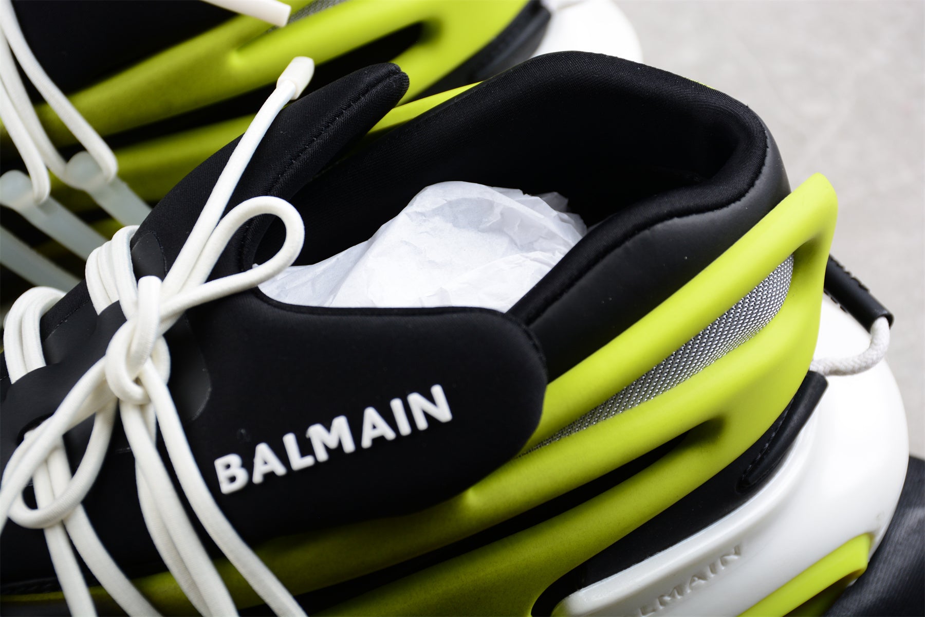Balmain Unicorn Low-Top Sneakers in Black/Yellow – Neoprene &amp; Leather - Best Reps Website 2025