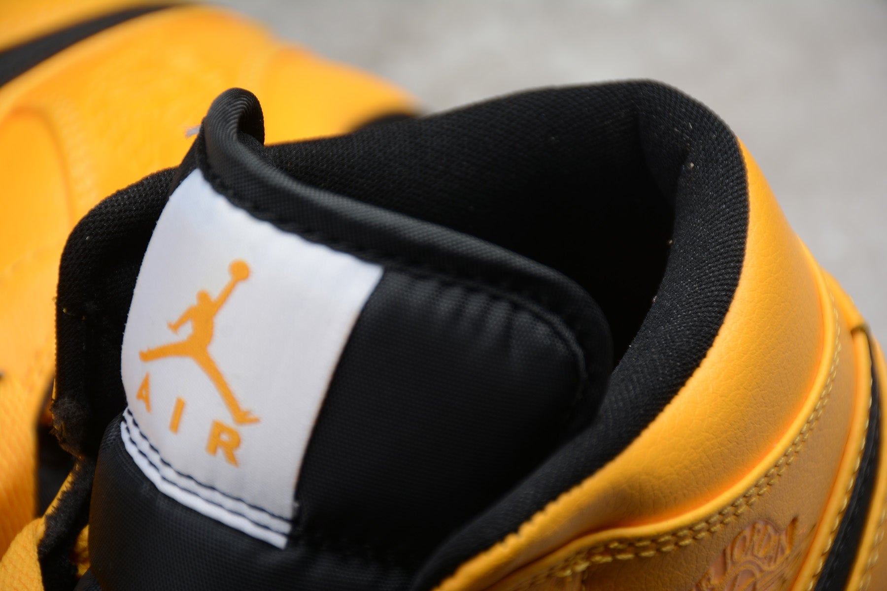 Nike Air Jordan 1 Mid GS 'University Gold' - Best Reps Website 2025