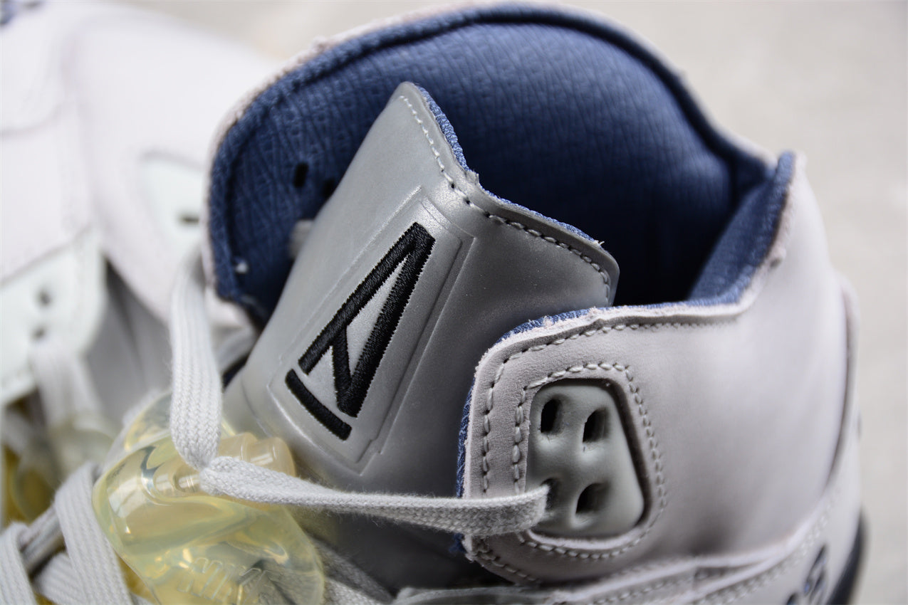 A Ma Maniere x Air Jordan 5 Retro "Photon Dust"
