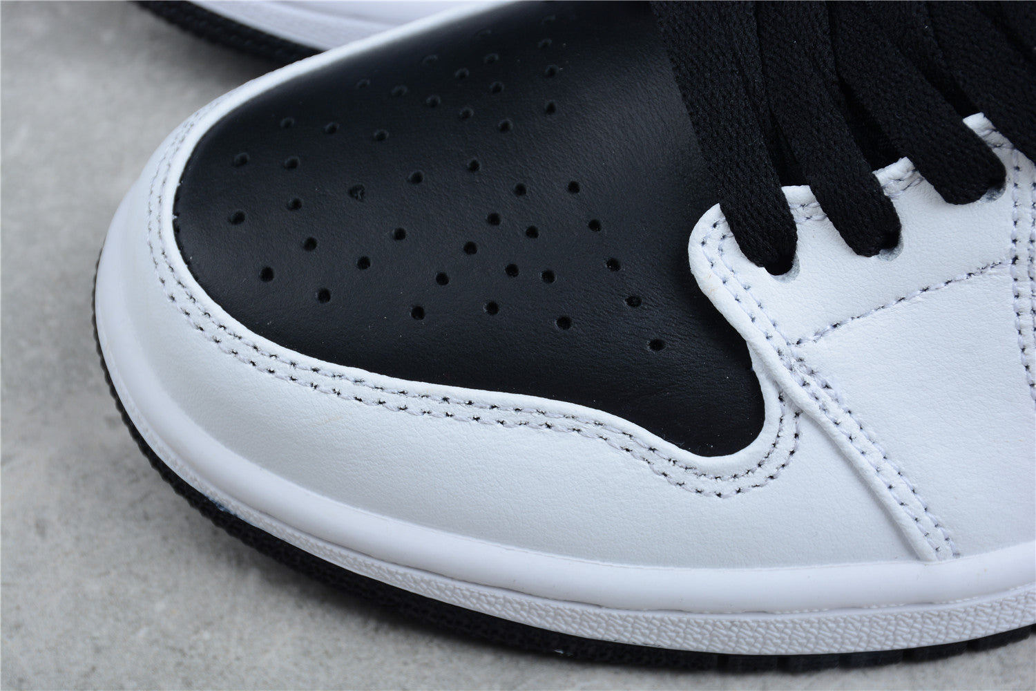Nike Air Jordan 1 Mid GS White Gold Black - Best Reps Website 2025