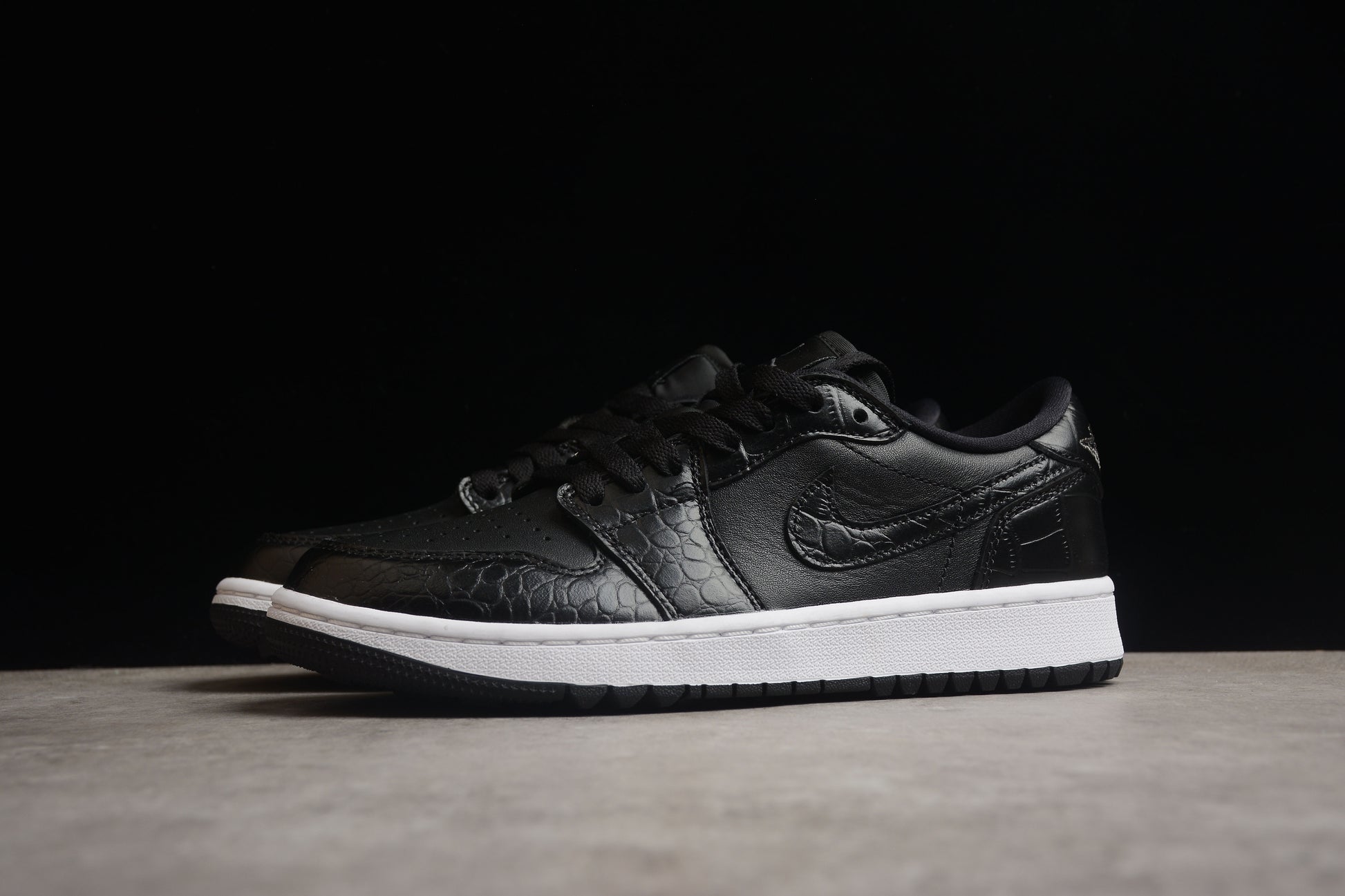 Air Jordan 1 Low Golf "Black Snake Pattern"