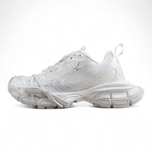 Balenciaga 3XL
White Distress