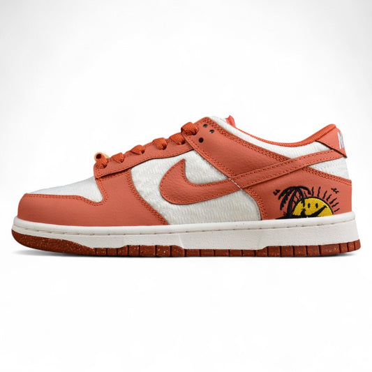 Nike Dunk Low SE Sun Club