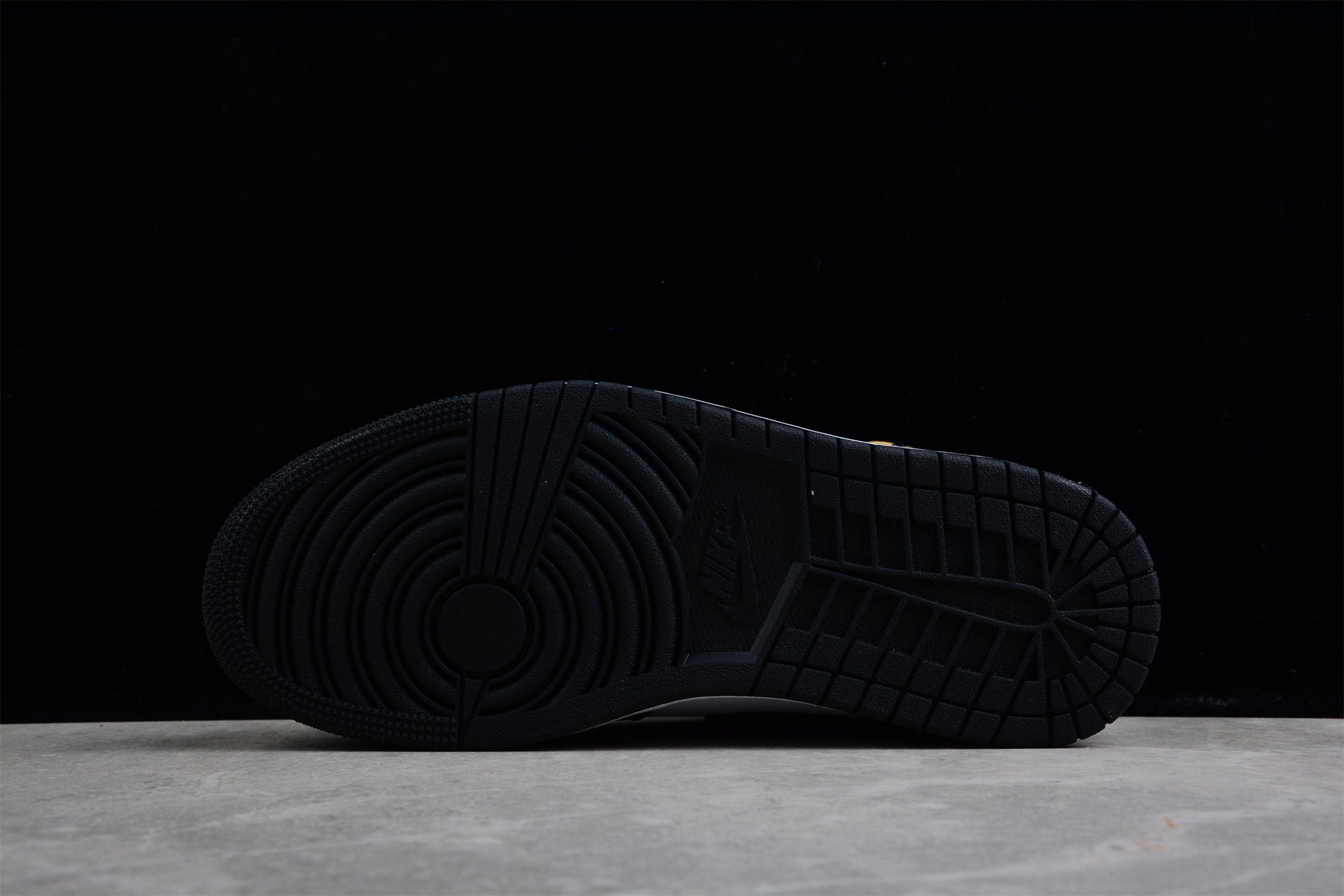 Air Jordan 1 Mid 'Patent Black White Gold' - Best Reps Website 2025