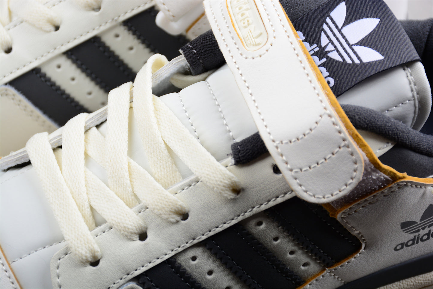 adidas Forum 84 Low "White/Grey/Black/Green"