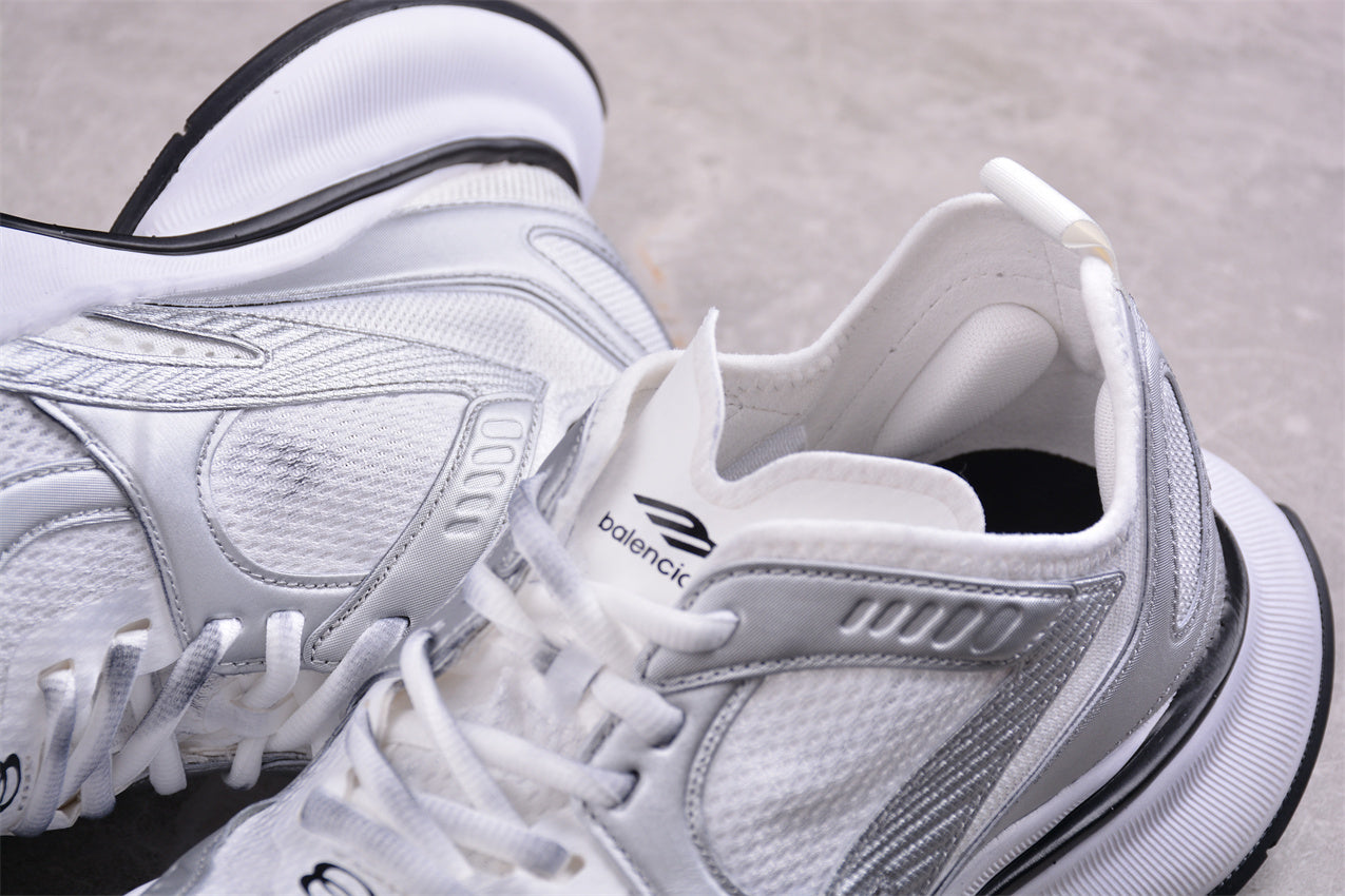 Balenciaga Circuit White/Silver