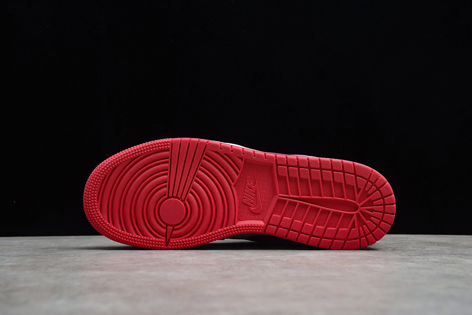 Nike Air Jordan 1 Low GS "White True Berry"