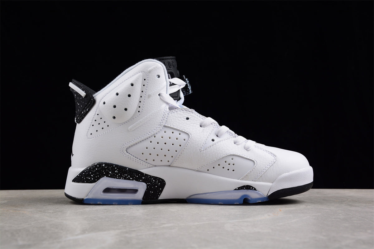 Air Jordan 6 Retro Reverse Oreo