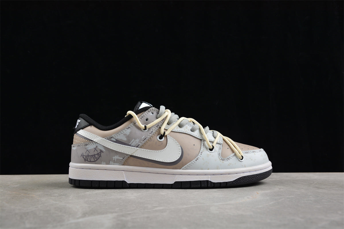 Nike Dunk Low "Joker"