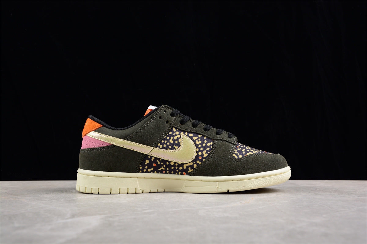  Nike Dunk Low "Rainbow Trout" 