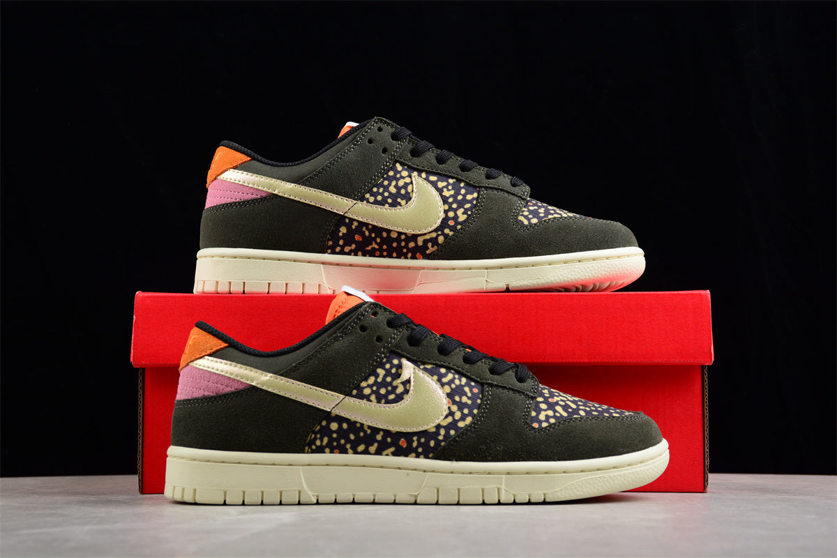  Nike Dunk Low "Rainbow Trout" 