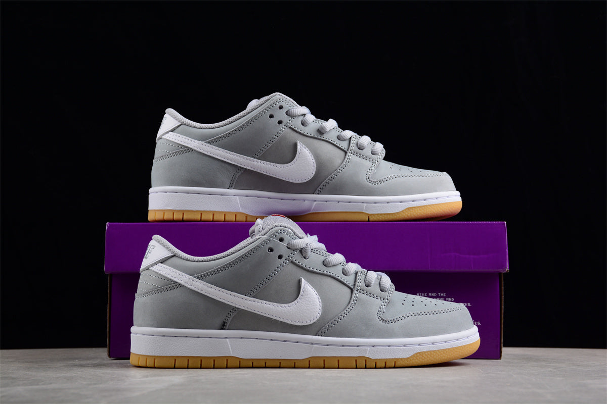  Nike SB Dunk Low Wolf Grey 
