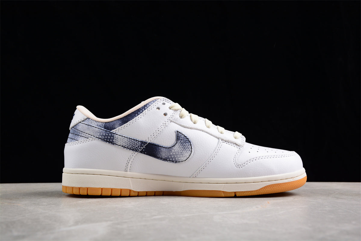 Nike Dunk Low "Washed Denim"