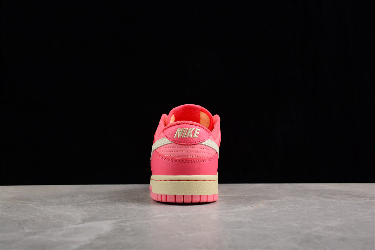 Nike Dunk Low GS 'Strawberry Peach'