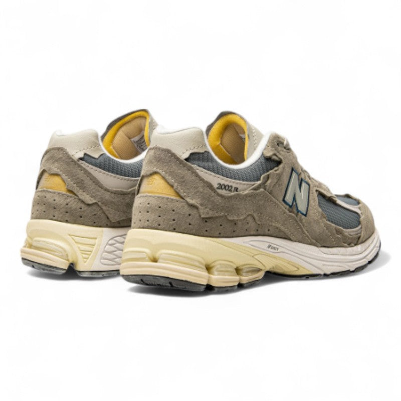  New Balance 2002R “Protection Pack - Mirage Grey” 