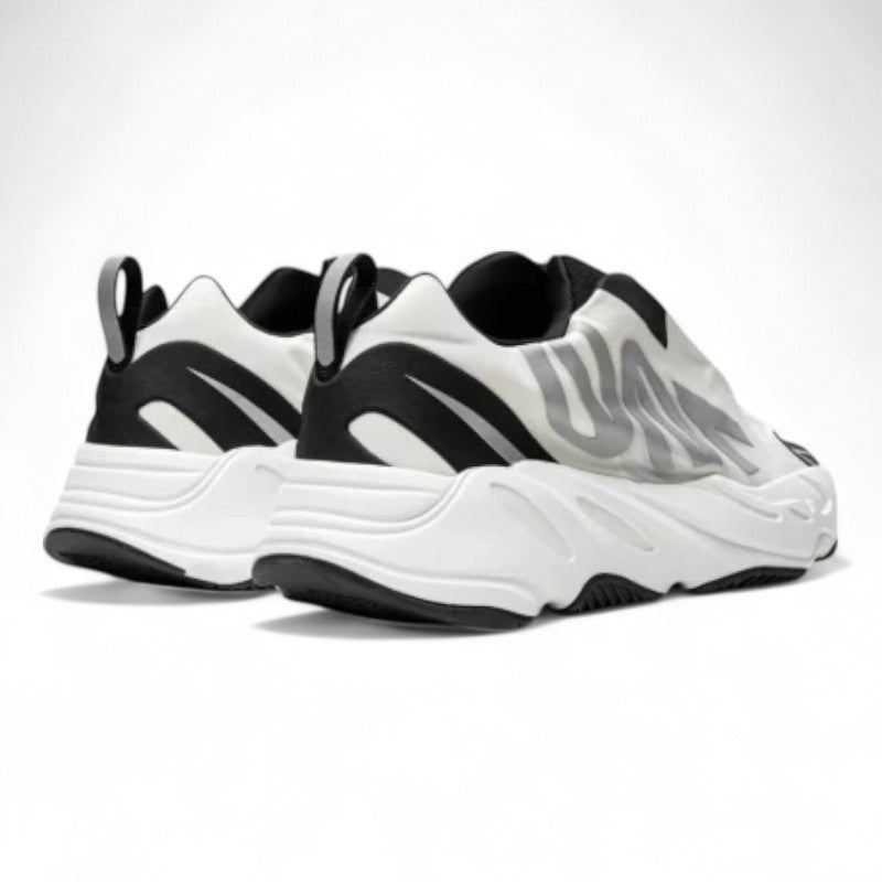  adidas Yeezy Boost 700 MNVN Laceless “Analog” 